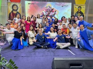 250 jovens e uma grande sinfonia de oração! Festival de Jovens em Belém/PA