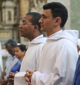 Instituição de Ministérios de Leitor e Acólito